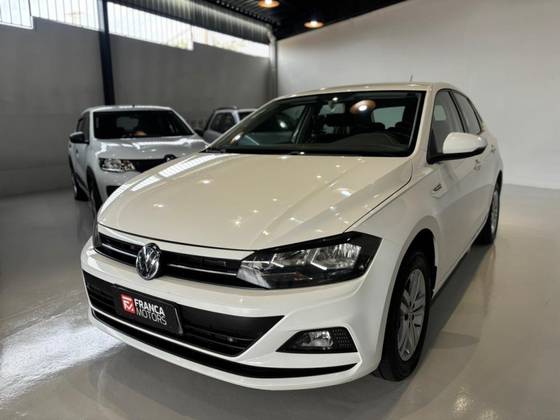 VOLKSWAGEN POLO 1.0 200 TSI COMFORTLINE AUTOMÁTICO VOLKSWAGEN POLO 1.0 200 TSI COMFORTLINE AUTOMÁTICO